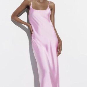 SATIN EFFECT MIDI SLIP DRESS IN PALE PINK